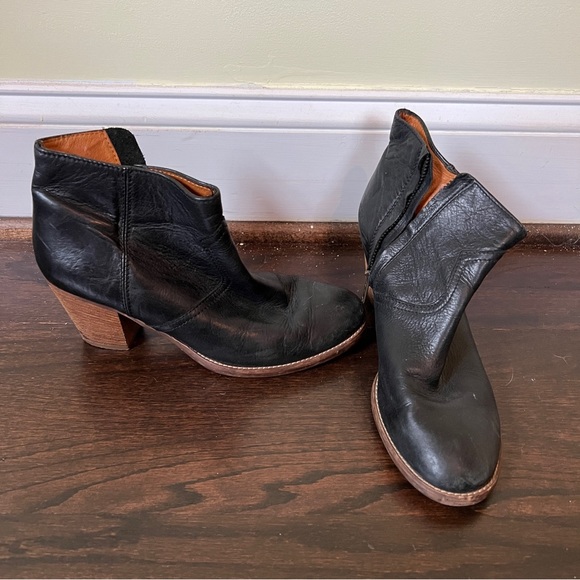 Madewell 1937 Black Leather Zip Ankle Boots Womens Size 9 Style 17340 - Picture 3 of 4